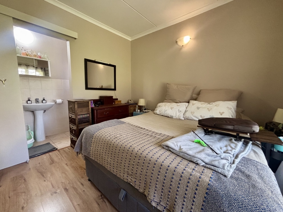 3 Bedroom Property for Sale in Vredekloof Heights Western Cape